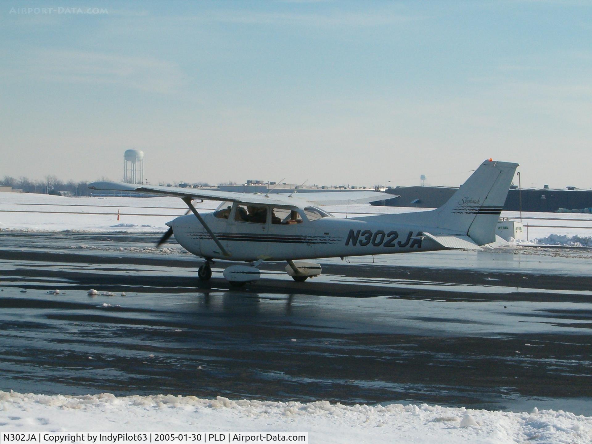 N302JA, 1977 Cessna 172N C/N 17269488, C-172N based at Portland, Indiana.