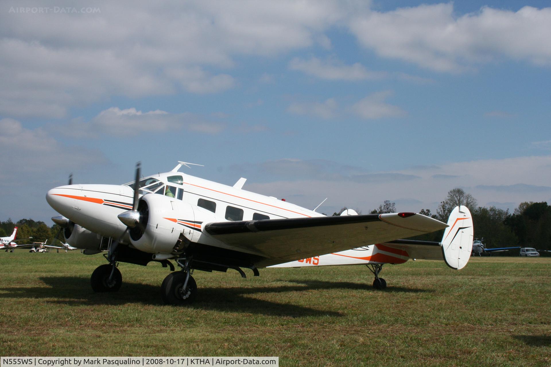 N555WS, 1956 Beech E18S C/N BA-168, Beech E18S