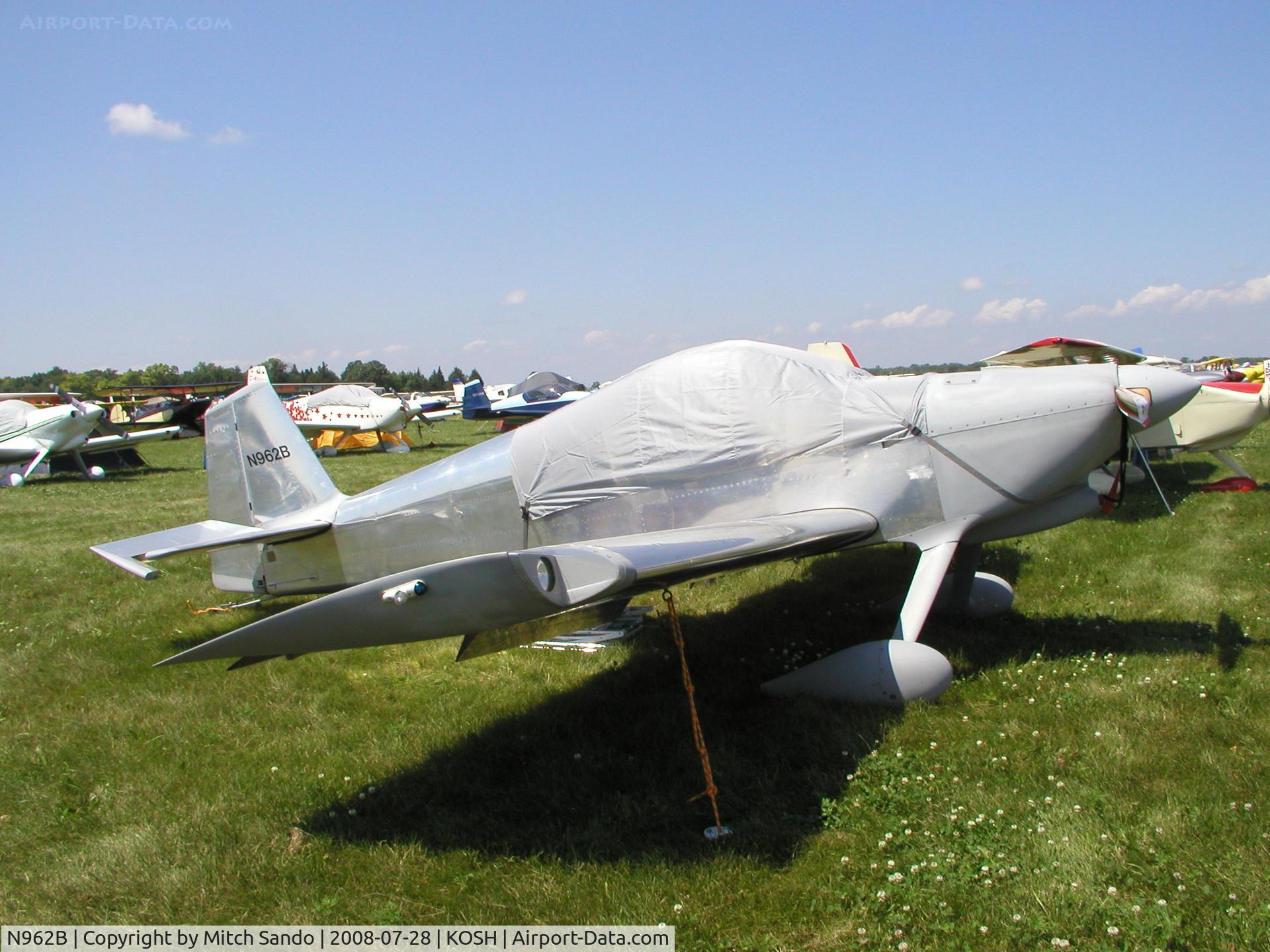 N962B, 2006 Vans RV-6 C/N 24806, EAA AirVenture 2008.