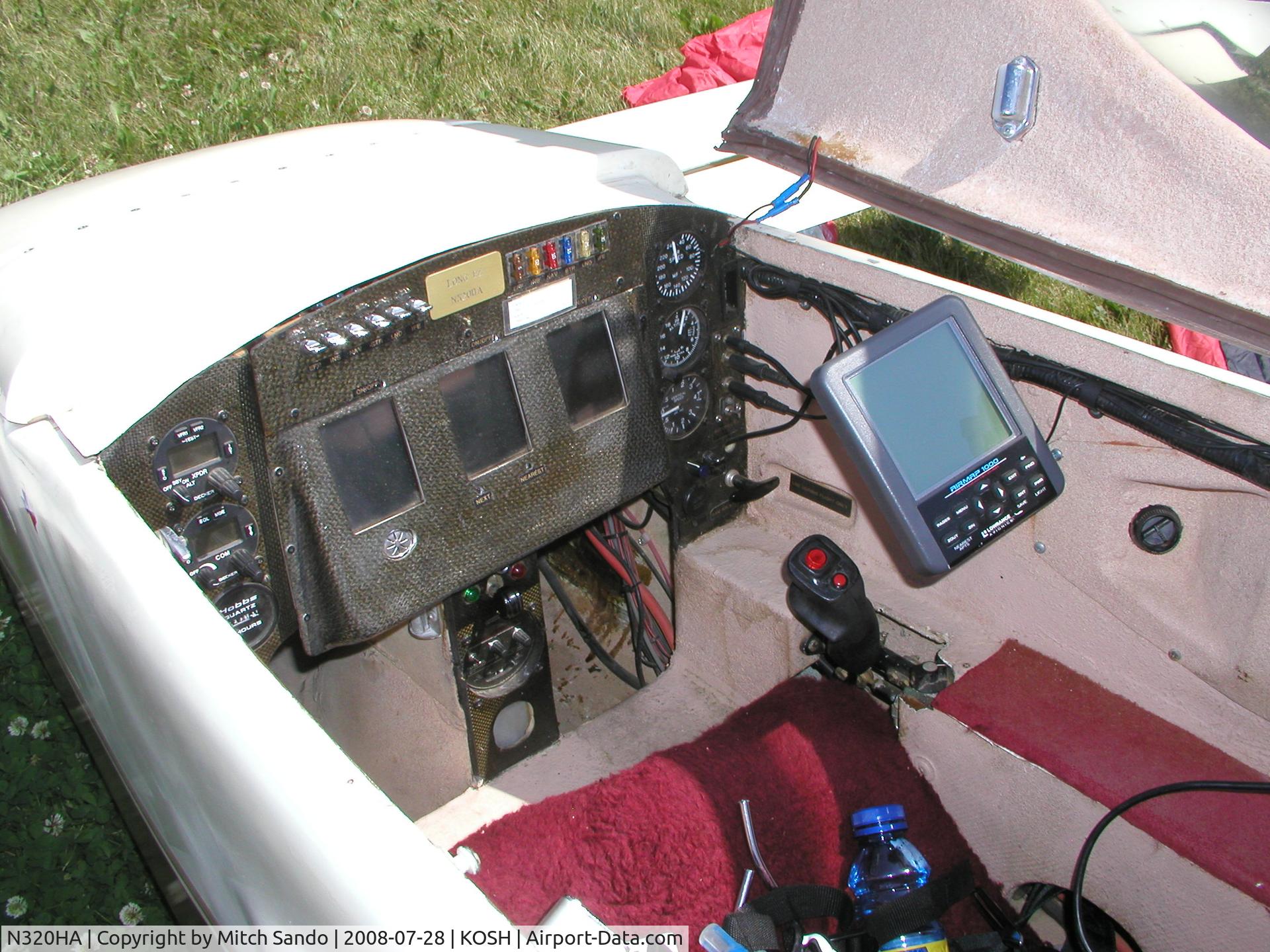 N320HA, 2004 Rutan Long-EZ C/N 2002 LEZ, EAA AirVenture 2008.