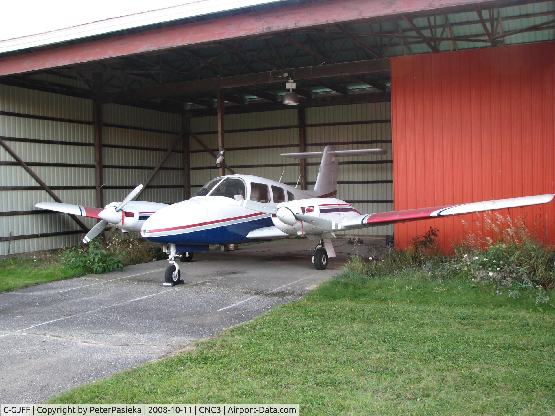 C-GJFF, 1979 Piper PA-44-180 Seminole C/N 44-7995091, @ Brampton Airport