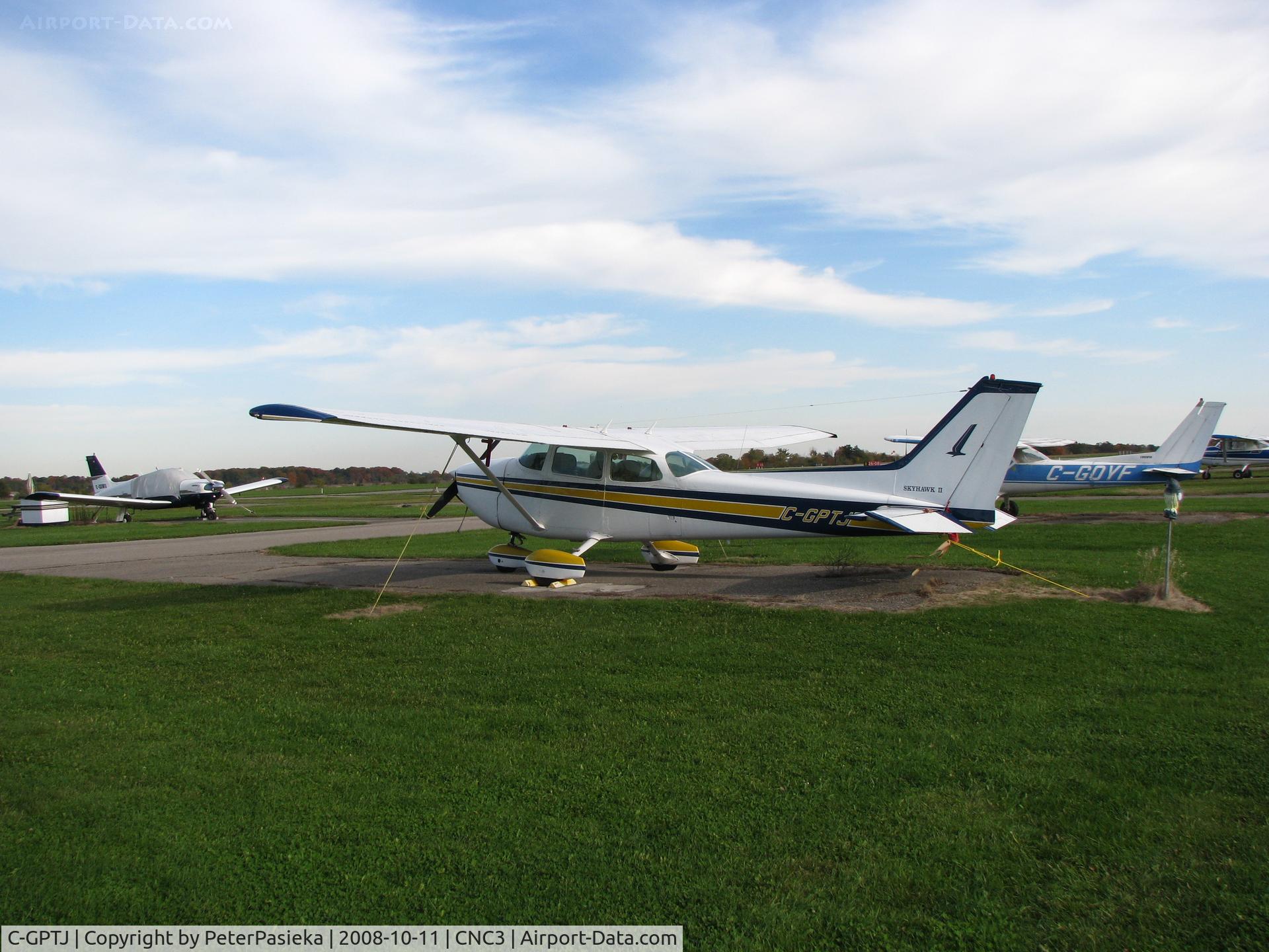 C-GPTJ, 1974 Cessna 172M C/N 17262608, @ Brampton Airport