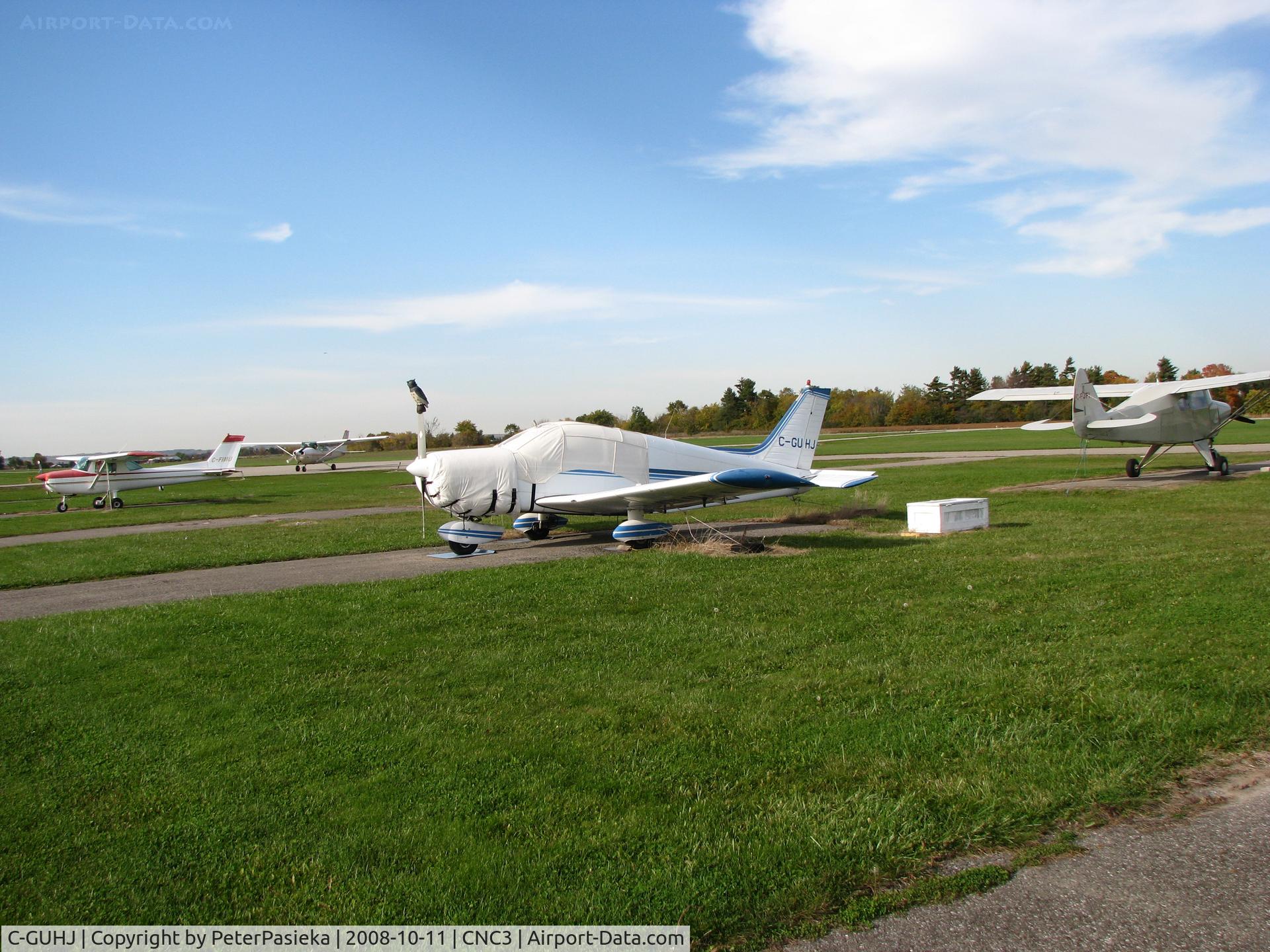 C-GUHJ, 1975 Piper PA-28-140 Cherokee Cruiser C/N 28-7525112, @ Brampton Airport