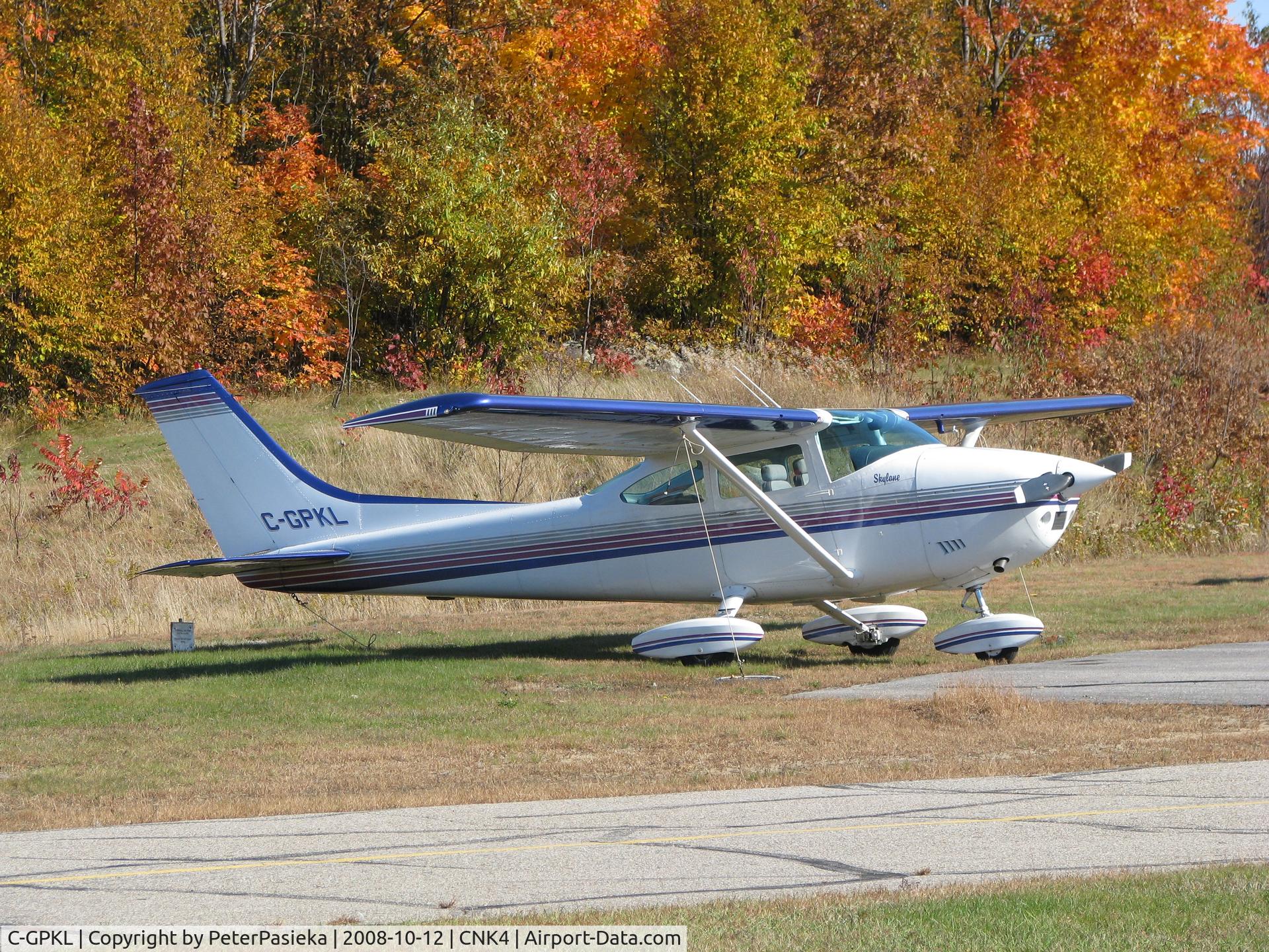 C-GPKL, 1974 Cessna 182P Skylane C/N 18263062, @ Parry Sound Airport