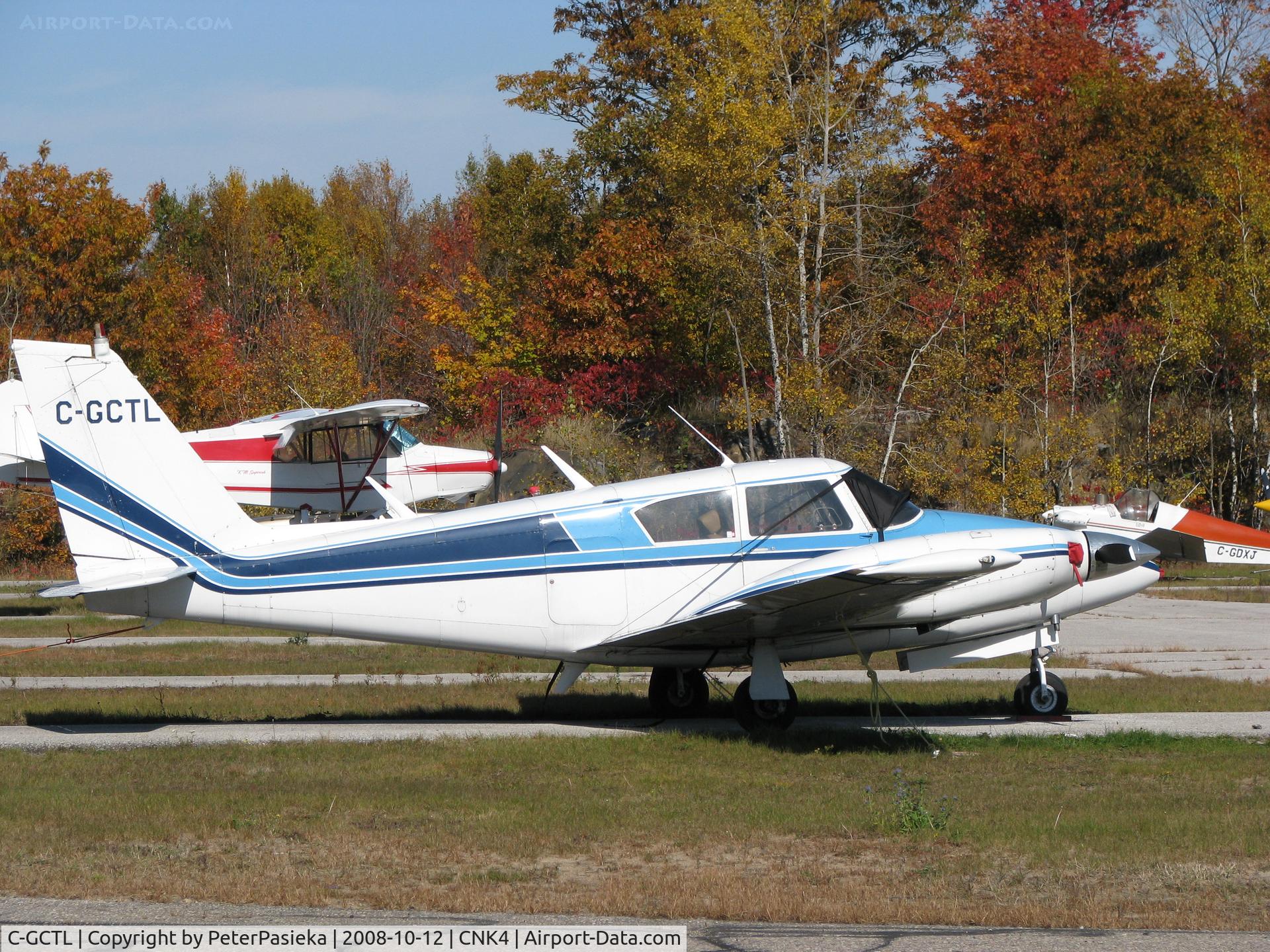 C-GCTL, 1964 Piper PA-30-160 Twin Comanche Twin Comanche C/N 30-156, @ Parry Sound Airport