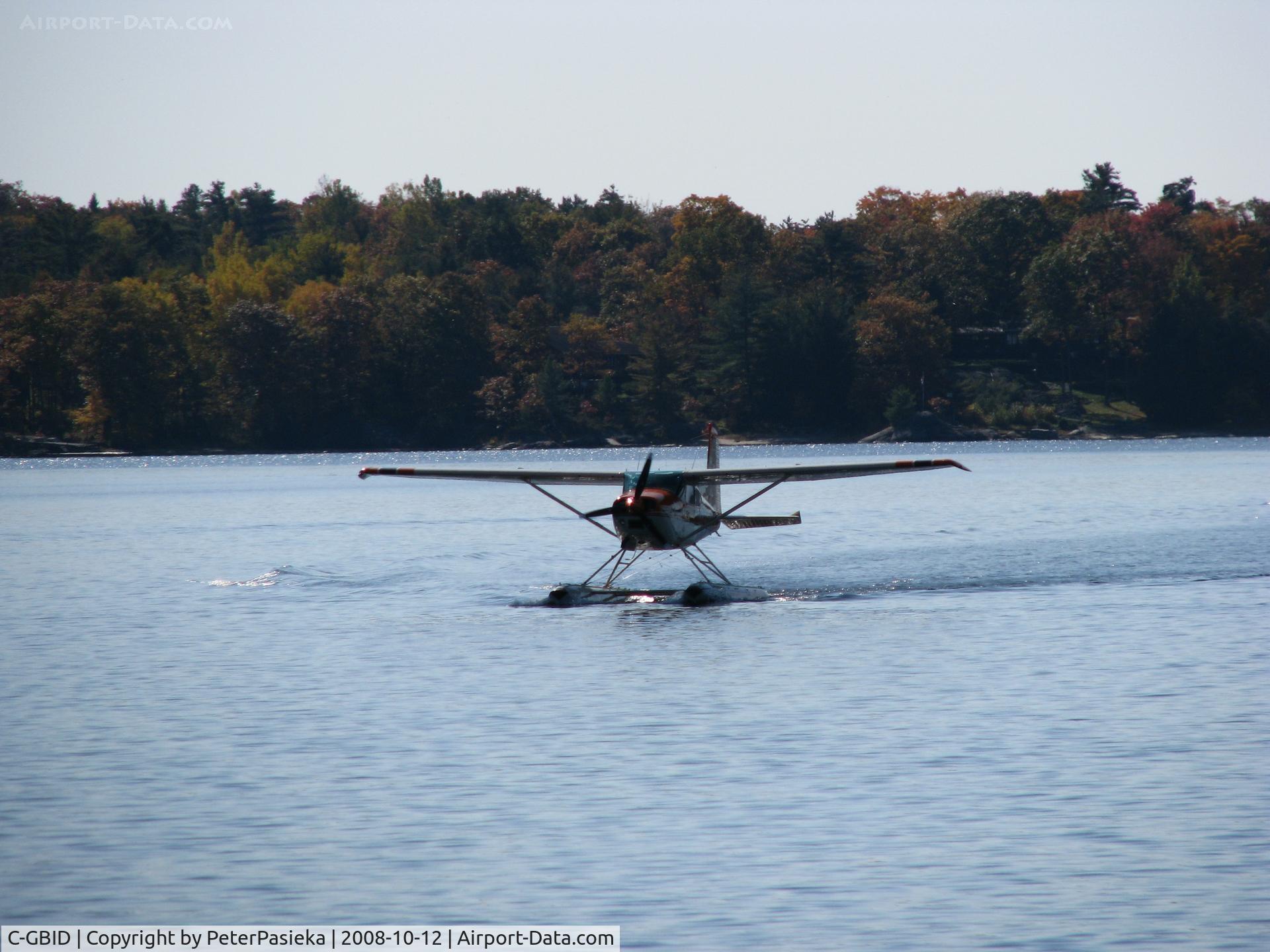C-GBID, 1976 Cessna A185F Skywagon 185 C/N 18502973, @ Parry Sound Harbour water aerodrome
