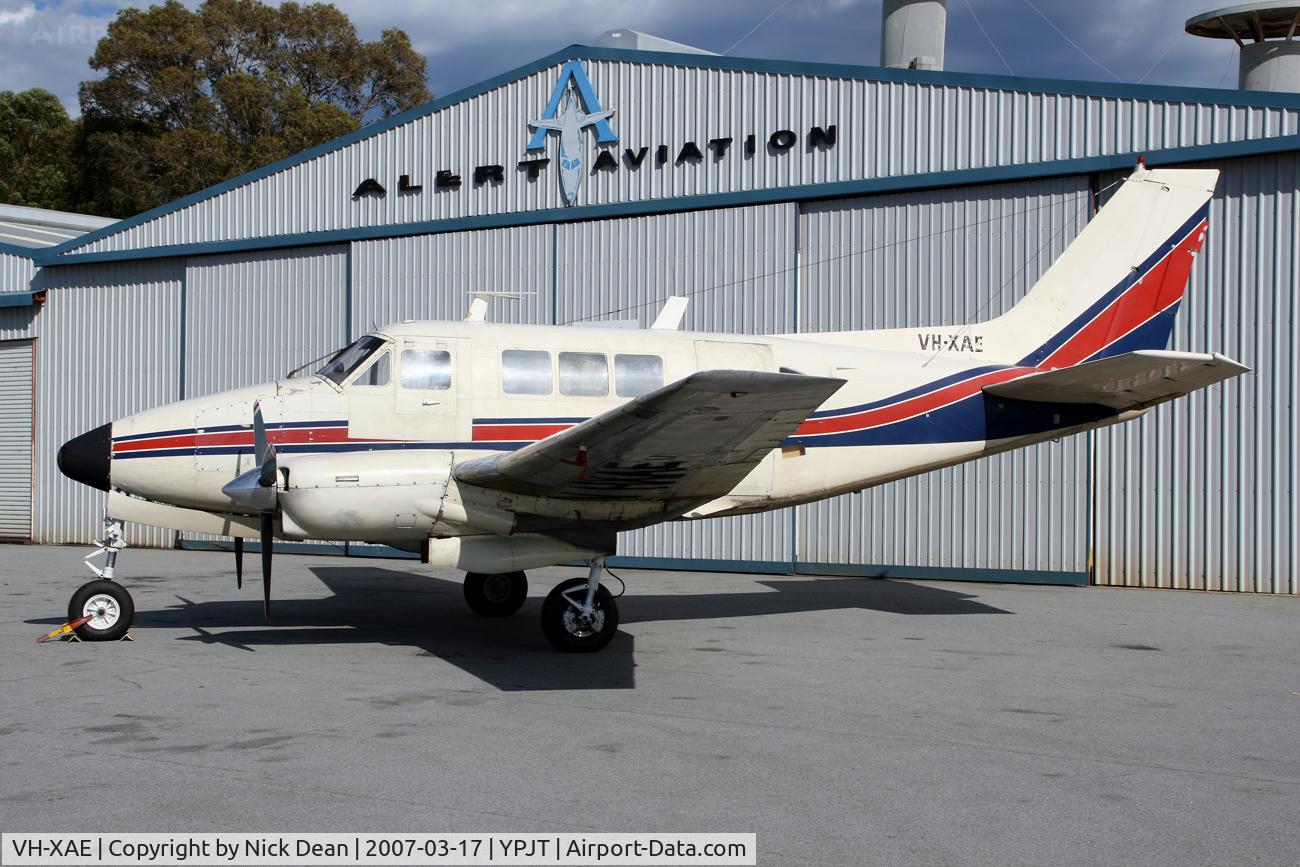 VH-XAE, 1966 Beech 65-B80 Queen Air Queen Air C/N LD-305, /