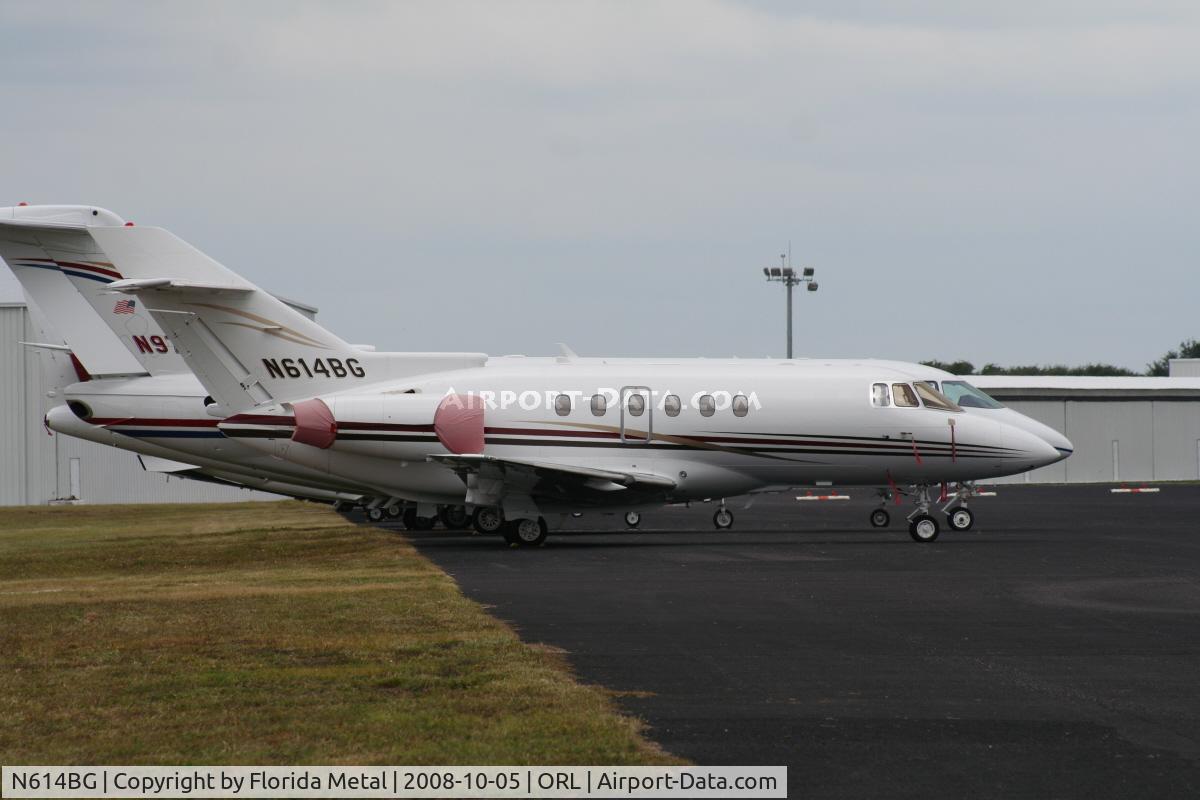 N614BG, 2005 Raytheon Hawker 800XP C/N 258704, Hawker 800XP