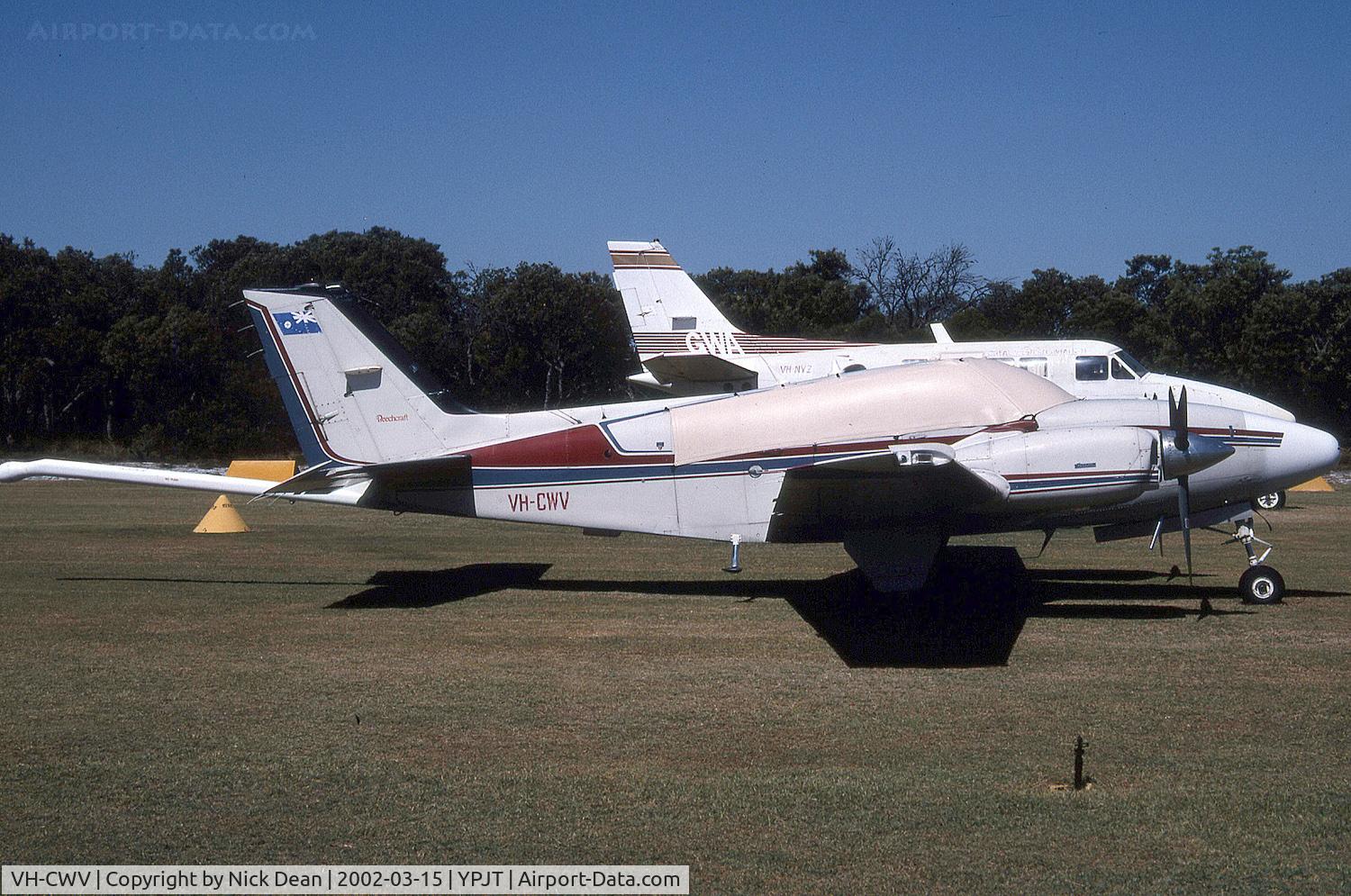 VH-CWV, 1988 Beech 58 Baron C/N TH-1529, /