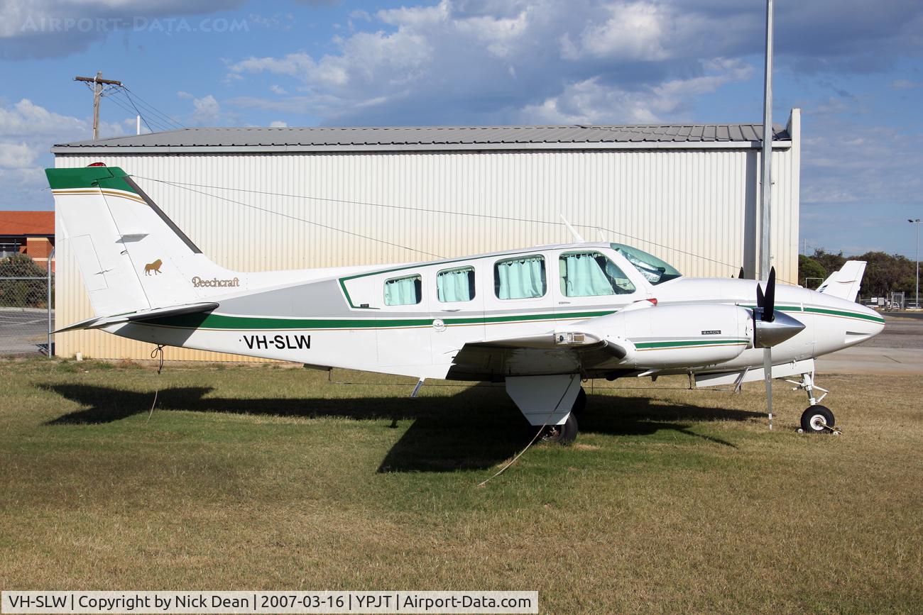 VH-SLW, 1974 Beech 58 Baron C/N TH-466, /