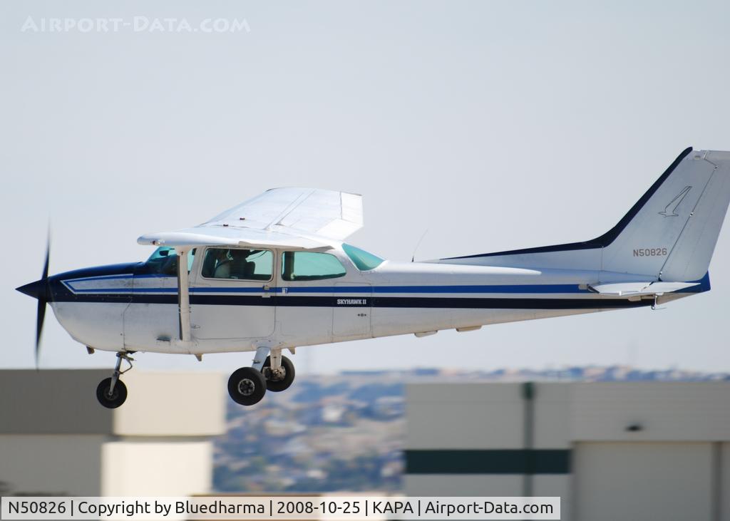 N50826, 1980 Cessna 172P C/N 17274222, Touch and Go Landing on 35L.
