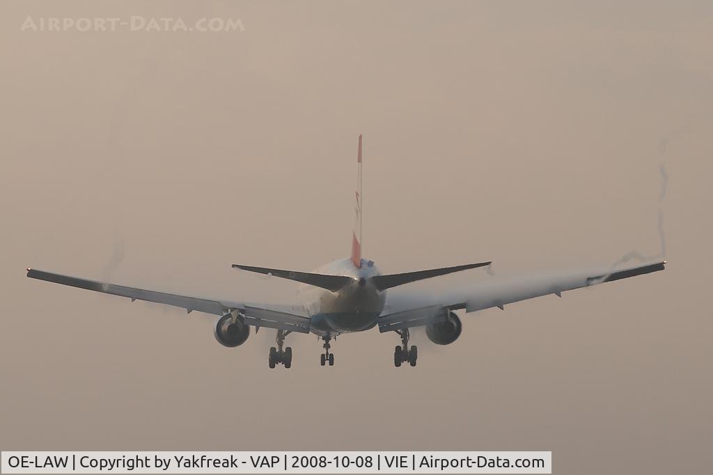 OE-LAW, 1992 Boeing 767-3Z9/ER C/N 26417, Austrian Airlines Boeing 767-300