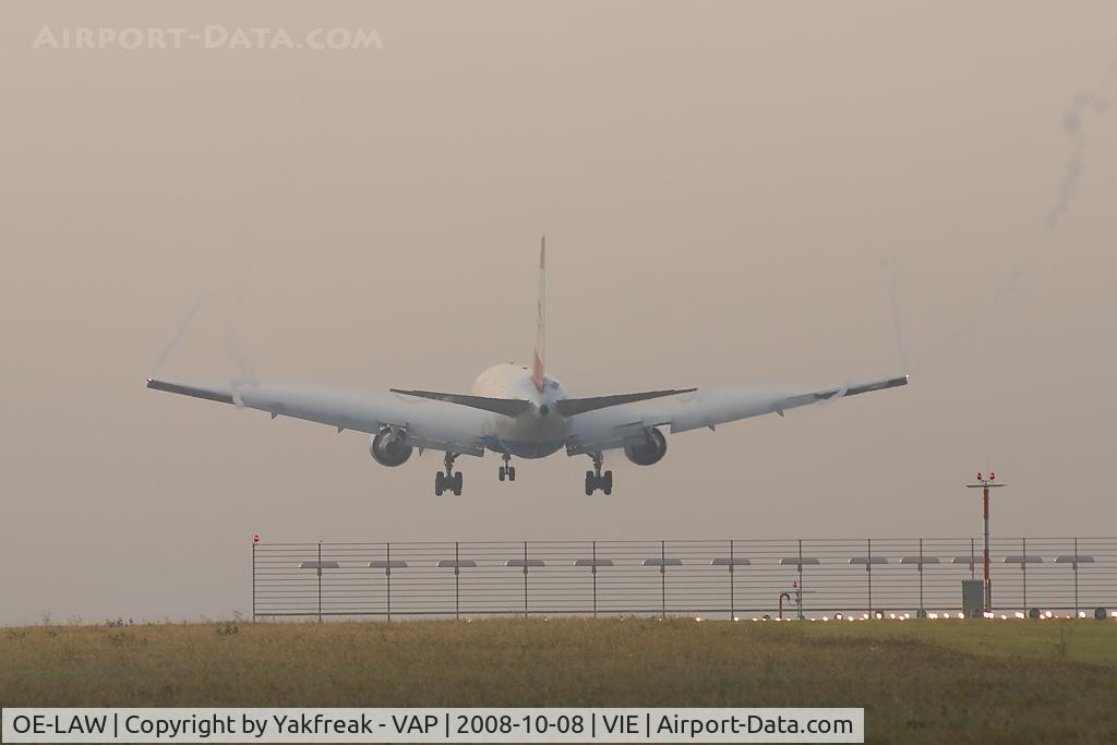 OE-LAW, 1992 Boeing 767-3Z9/ER C/N 26417, Austrian Airlines Boeing 767-300