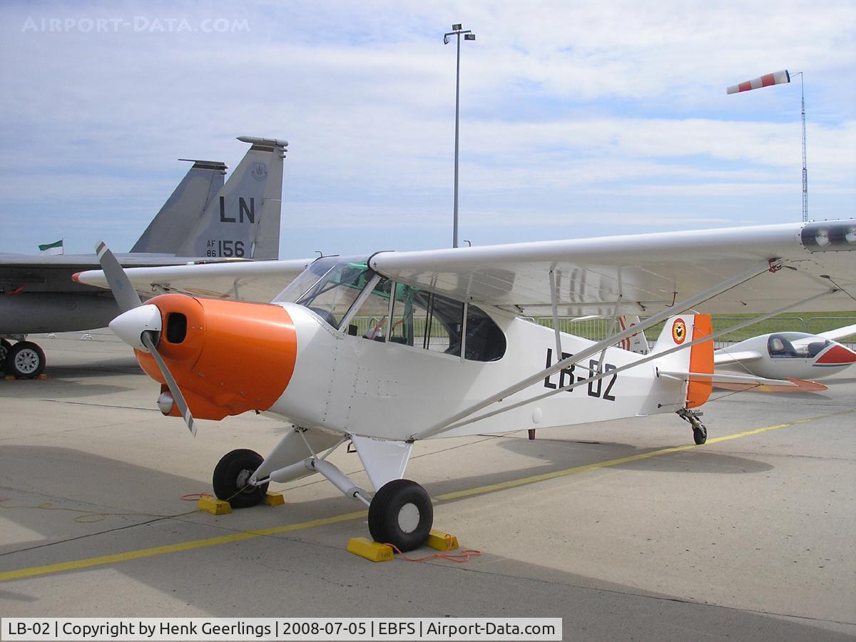 LB-02, 1954 Piper L-21B Super Cub (PA-18-135) C/N 18-3607, Belgian Defence Day - Florennes July 2008