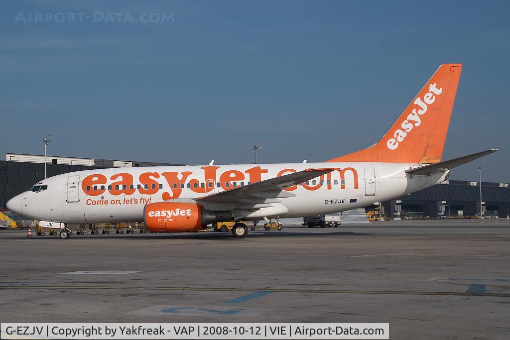G-EZJV, 2003 Boeing 737-73V C/N 32417, Easyjet Boeing 737-700