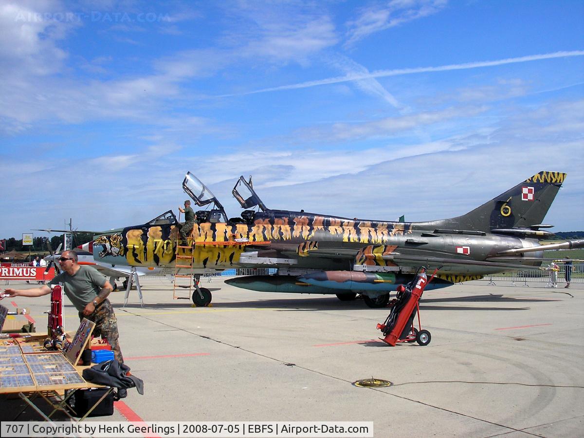 707, Sukhoi Su-22UM-3K C/N 17532369707, Belgian Defence Day - Florennes July 2008  - Polish AF