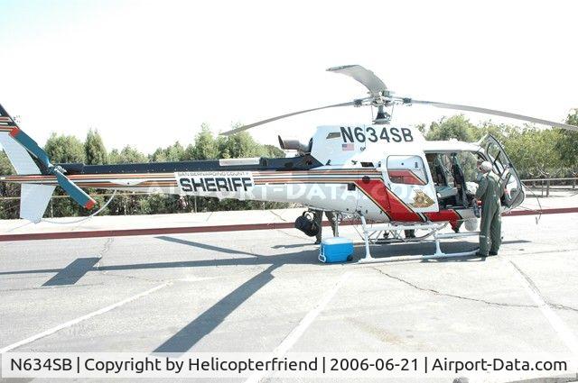N634SB, 2005 Eurocopter AS-350B-3 Ecureuil Ecureuil C/N 3997, Setting up for IE K-9 Demo at Chaffey College