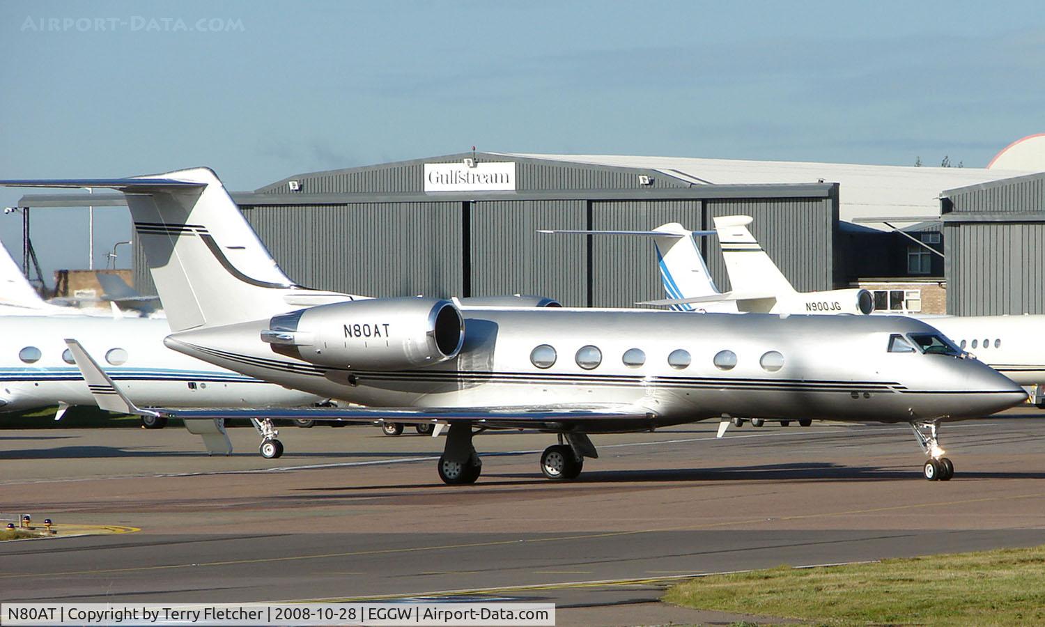 N80AT, 2000 Gulfstream Aerospace G-IV C/N 1410, Gulfstream iV at Luton