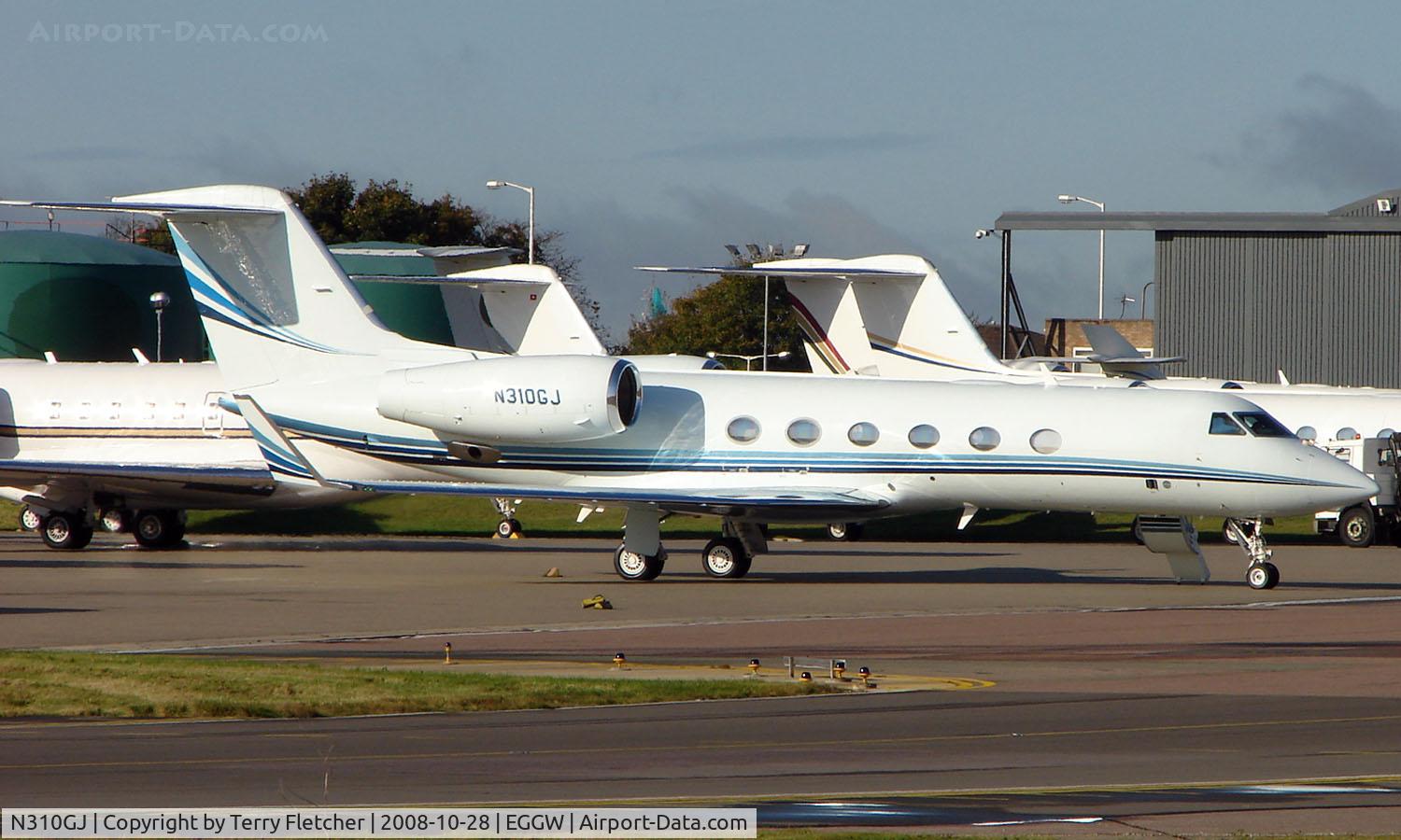 N310GJ, 2007 Gulfstream Aerospace GIV-X (G450) C/N 4078, Gulfstream G450 at Luton