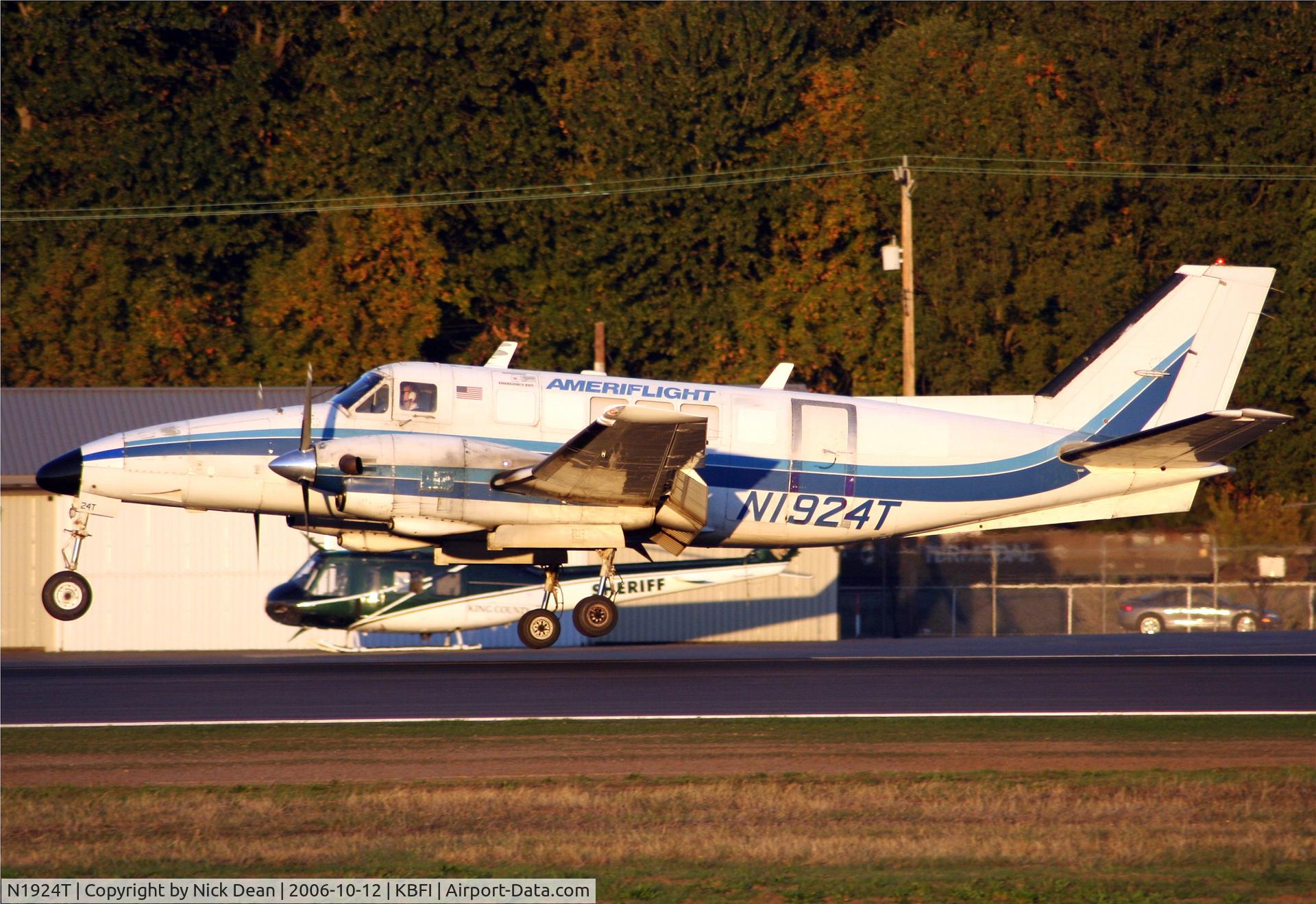 N1924T, 1969 Beech 99A C/N U-115, /