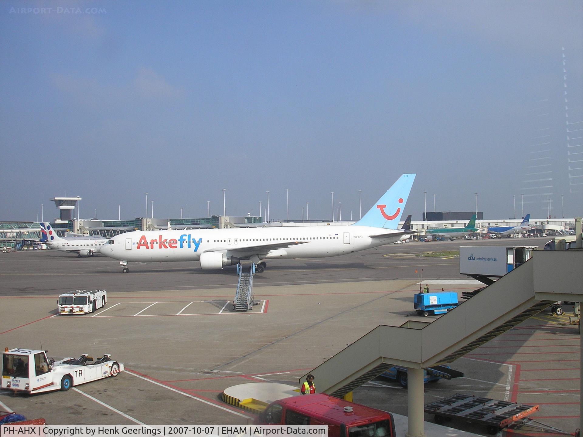 PH-AHX, 1990 Boeing 767-383 C/N 24847, Arke Fly , Schiphol