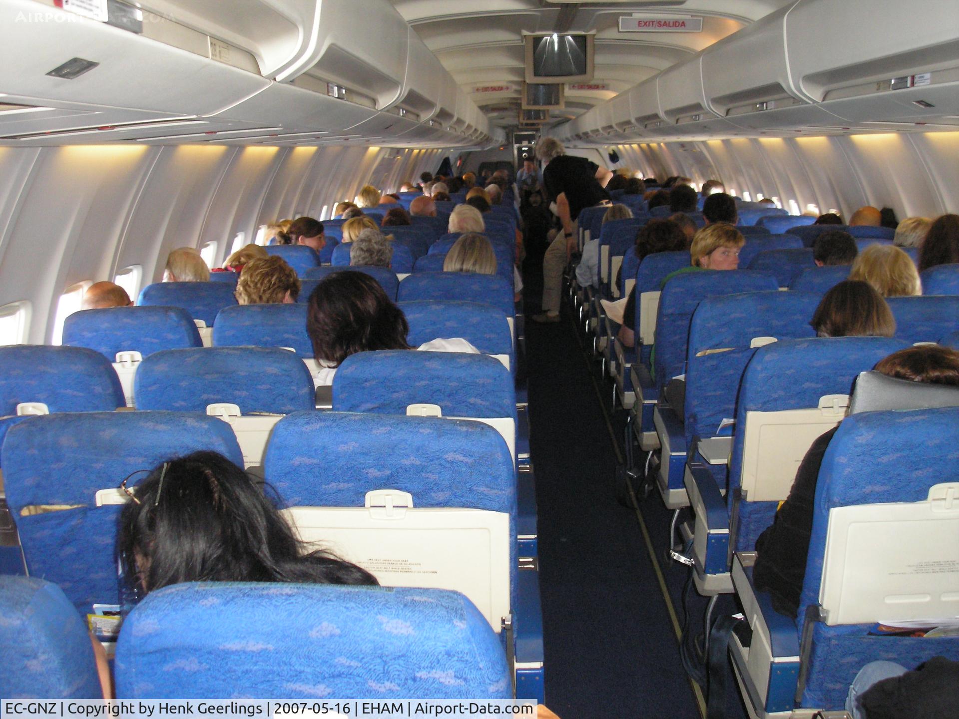 EC-GNZ, 1992 Boeing 737-4Y0 C/N 25178, Cabin B737 Futura / Arke Fly