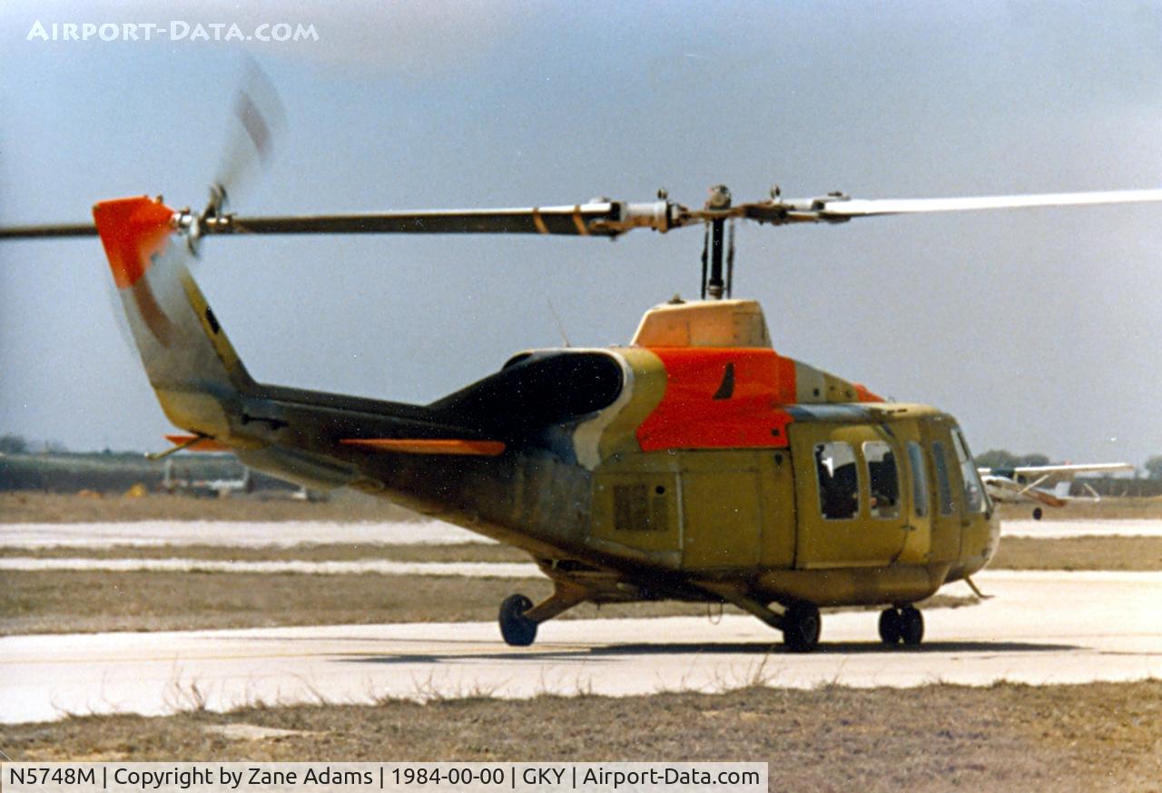 N5748M, 1984 Bell 214ST C/N 28102, At Arlington Municipal