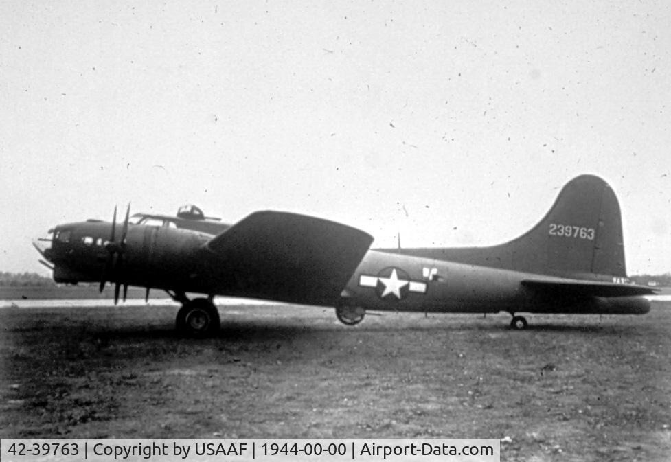 42-39763, 1942 Boeing B-17G Flying Fortress C/N 6506, Lockheed-Vega built B-17G - This aircraft was scrapped at Payote AFB @ 1950