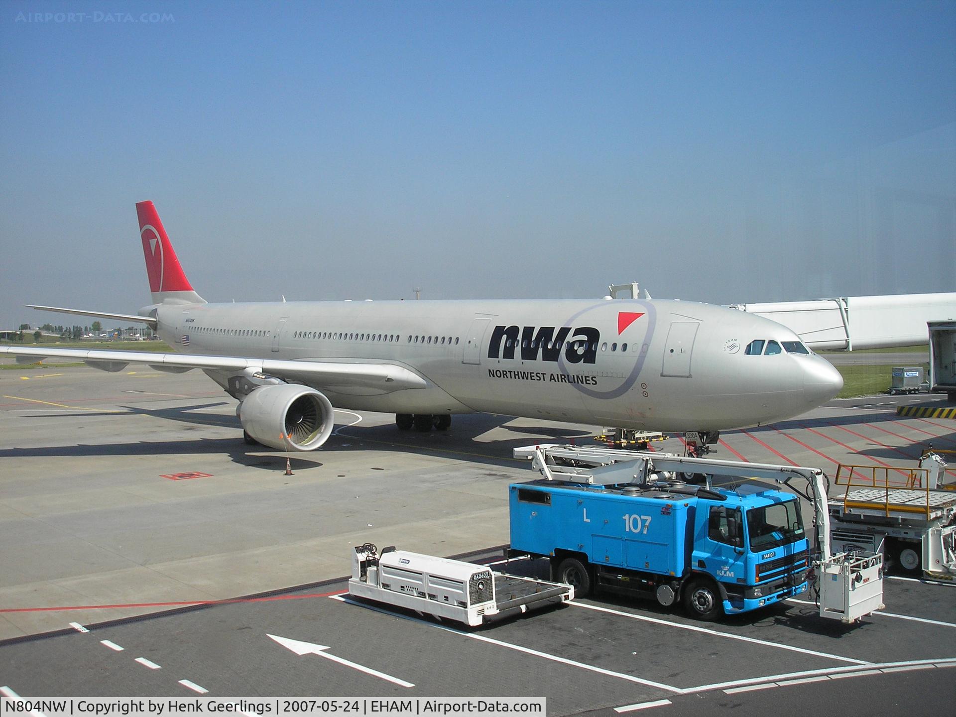N804NW, 2003 Airbus A330-323 C/N 0549, Schiphol