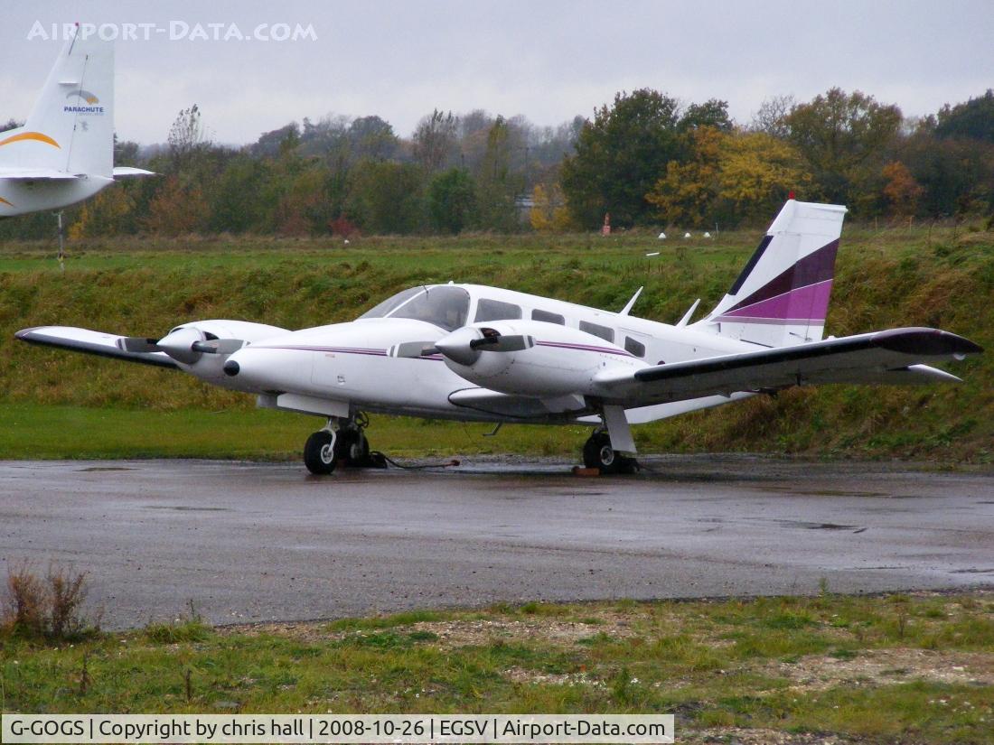 G-GOGS, 1975 Piper PA-34-200T Seneca II C/N 34-7570228, Previous ID: N1172X