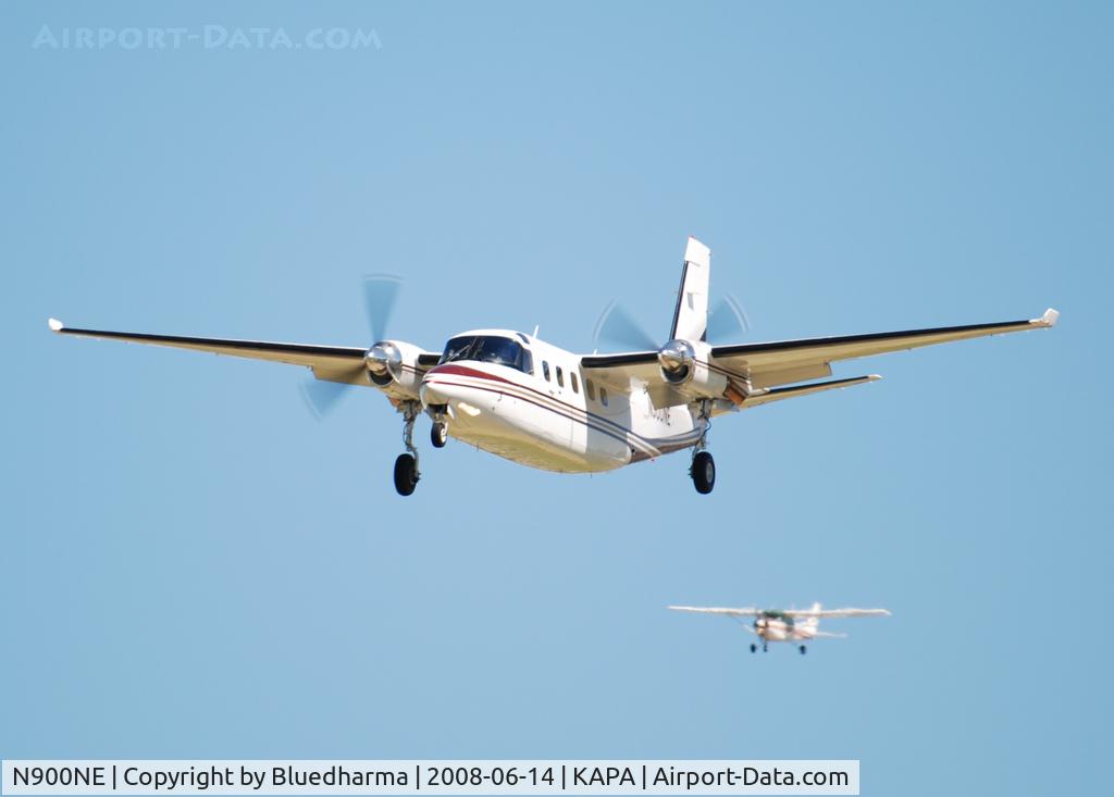 N900NE, 1982 Gulfstream Am Corp Comm Div 690D C/N 15008, On final approach to 17L.