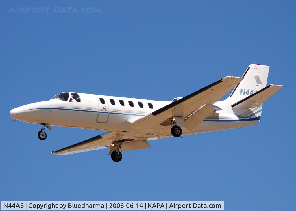 N44AS, 1979 Cessna 550 Citation II C/N 550-0047, On final approach to 17L.