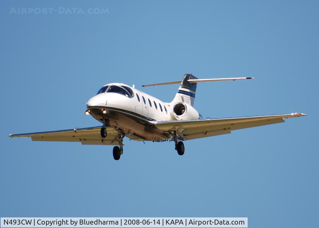 N493CW, 1994 Beech 400A Beechjet C/N RK-93, On final approach to 17L.