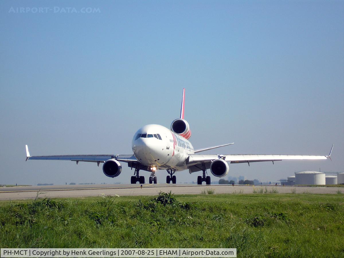 PH-MCT, 1995 McDonnell Douglas MD-11F C/N 48629, Martinair Cargo on the way out to the runway