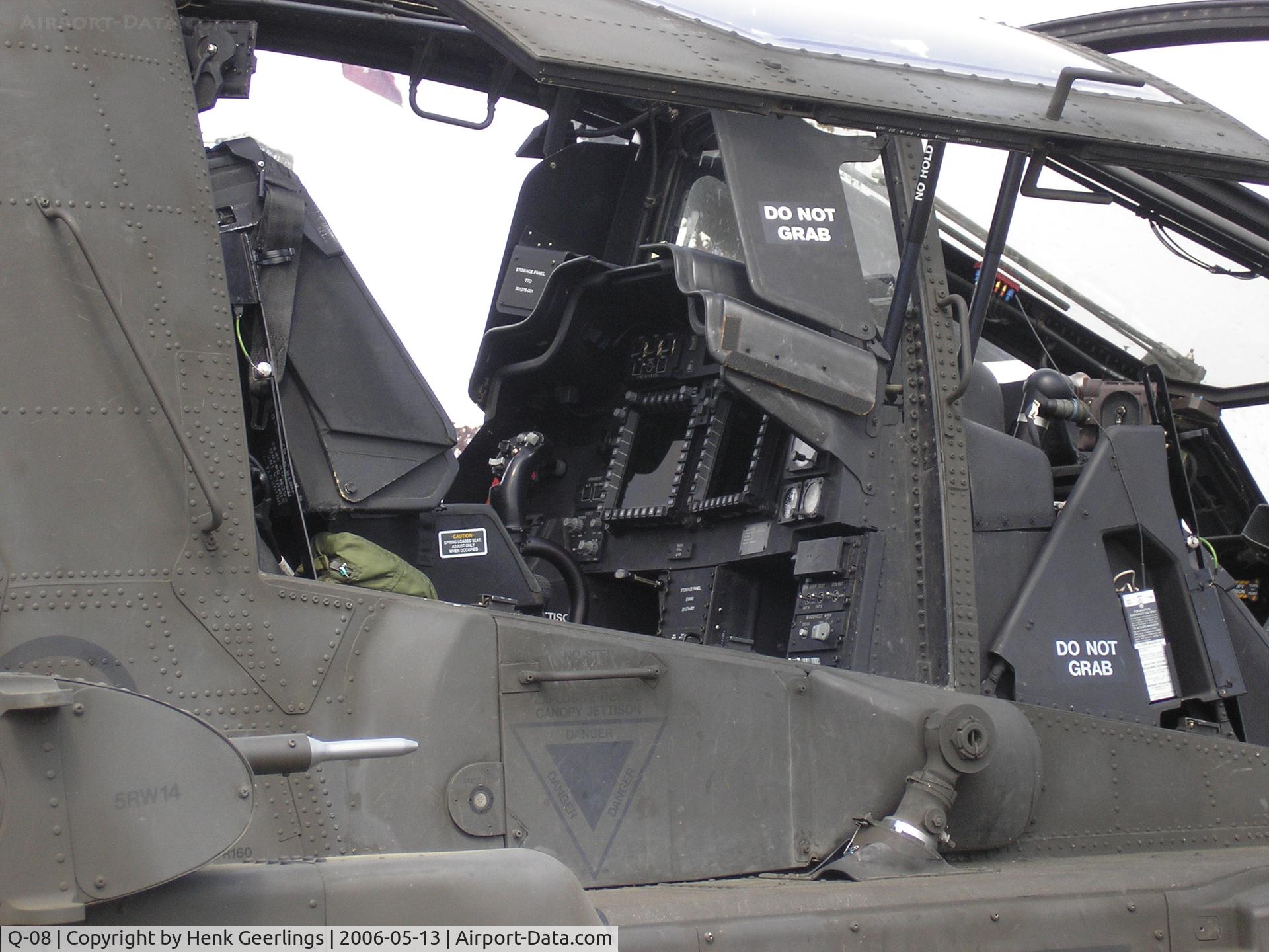 Q-08, 1998 Boeing AH-64DN Apache C/N DN008, Cockpit , Apache , Dutch AF