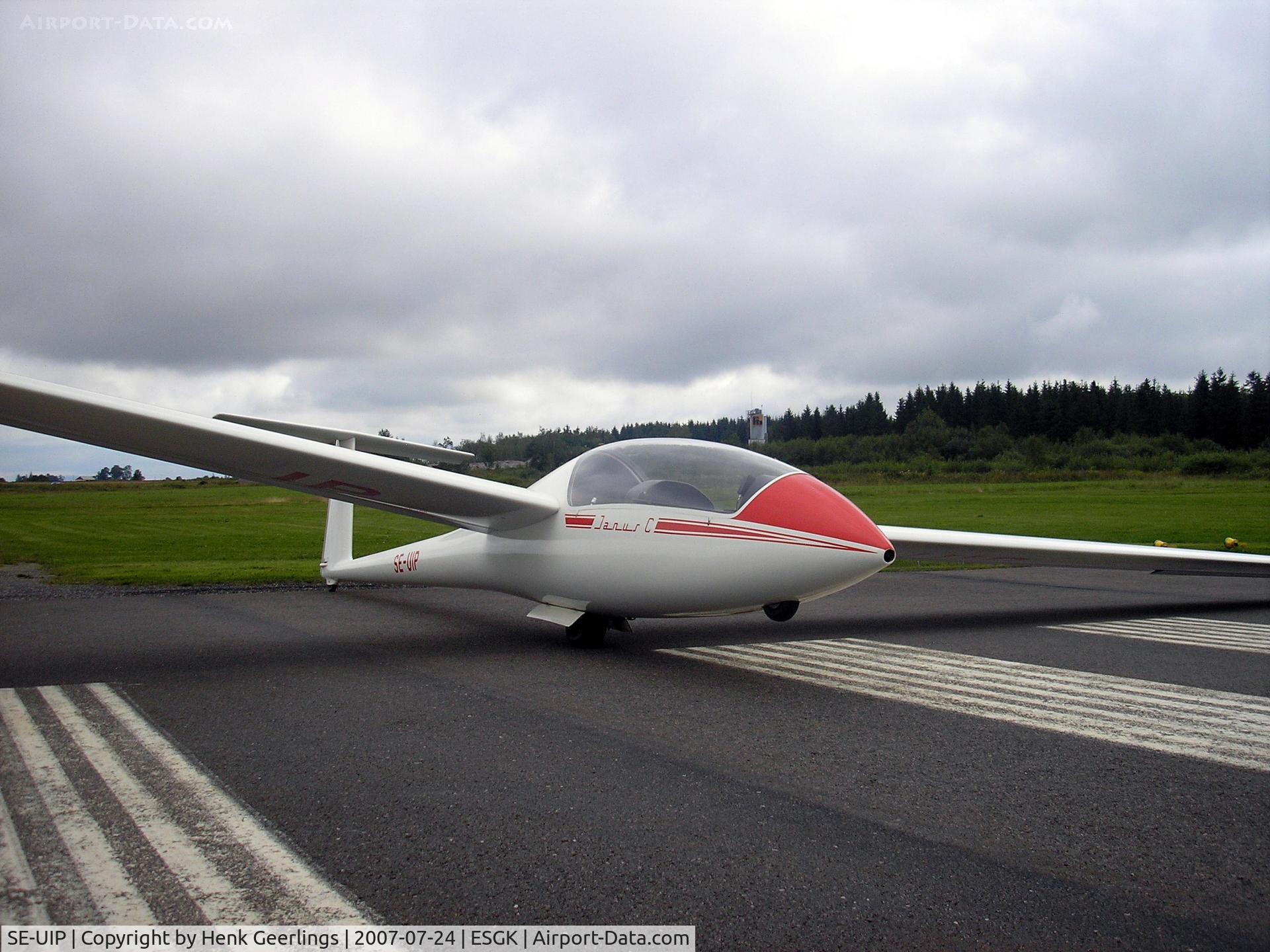 SE-UIP, Schempp-Hirth Janus C C/N 266, Glider , Falkoping , Sweden