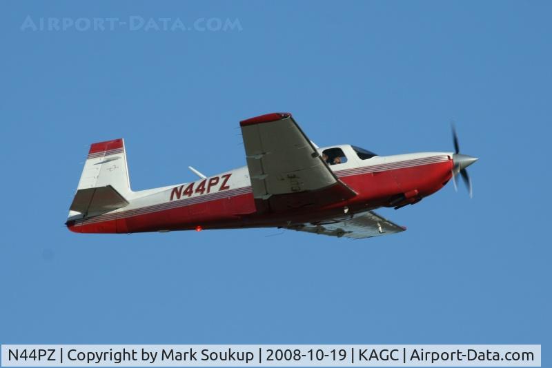 N44PZ, 1998 Mooney M20R Ovation C/N 29-0135, Mooney @ KAGC