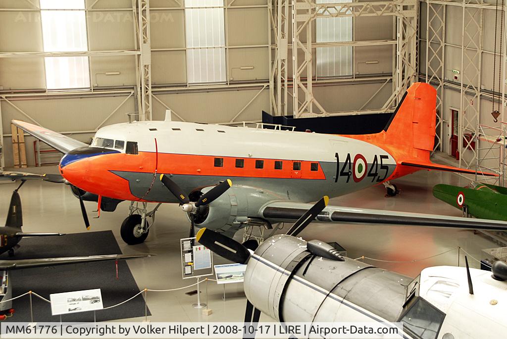 MM61776, 1942 Douglas C-47A Skytrain C/N 19194, Douglas DC-3