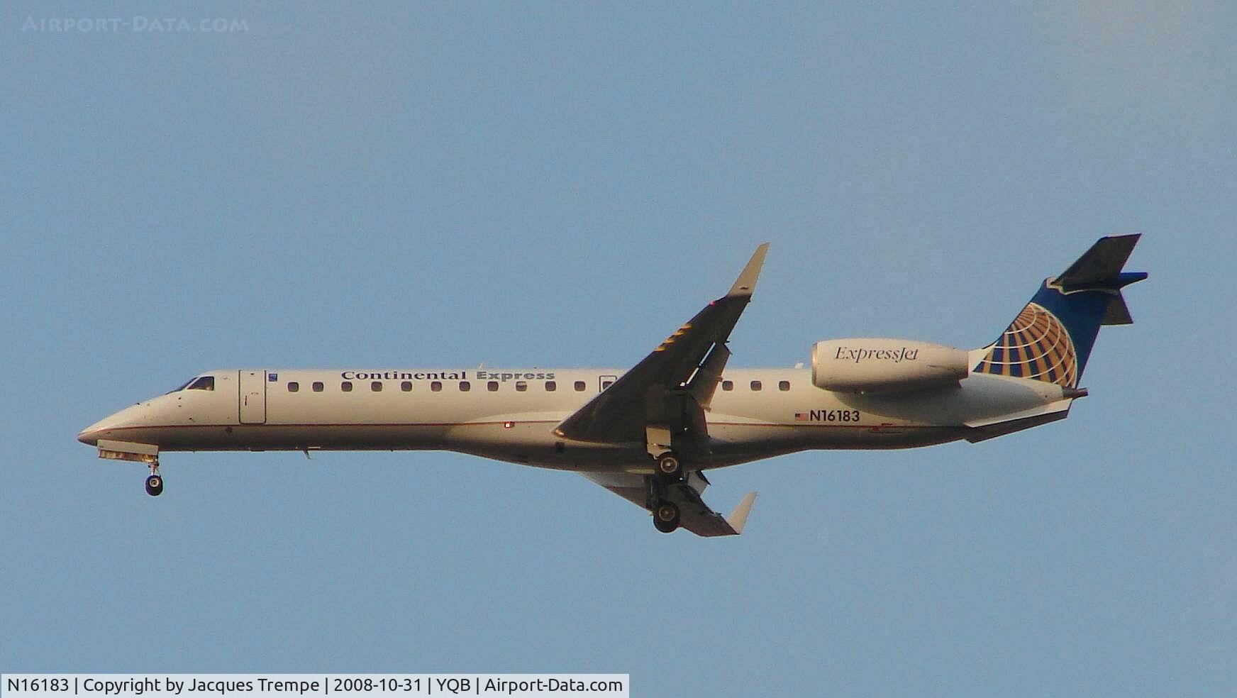 N16183, 2005 Embraer ERJ-145XR (EMB-145XR) C/N 14500914, On approach runway 30 at sunset