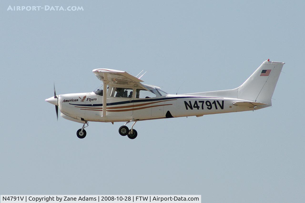 N4791V, 1980 Cessna 172RG Cutlass RG C/N 172RG0379, At Meacham Field