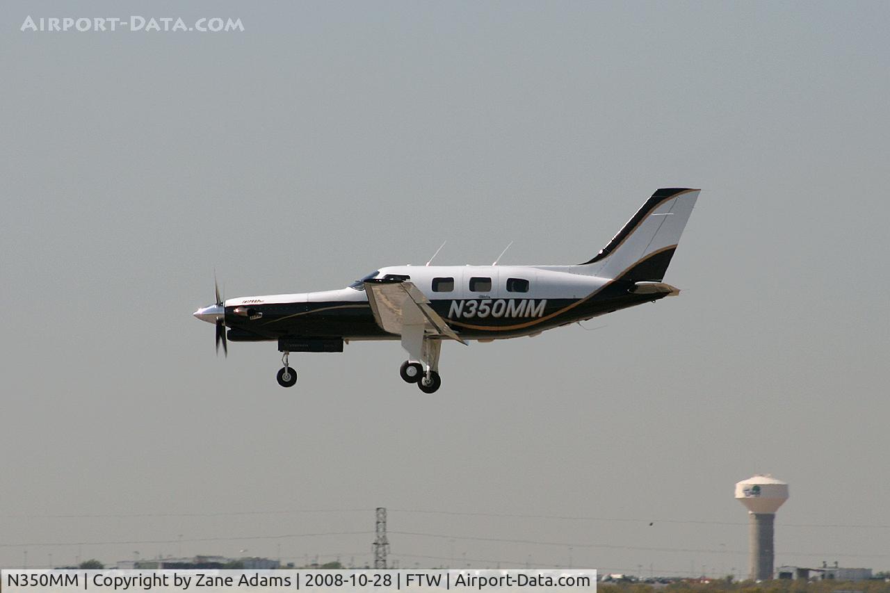 N350MM, 1990 Piper PA-46-350P Malibu Mirage C/N 4622105, At Meacham Field
