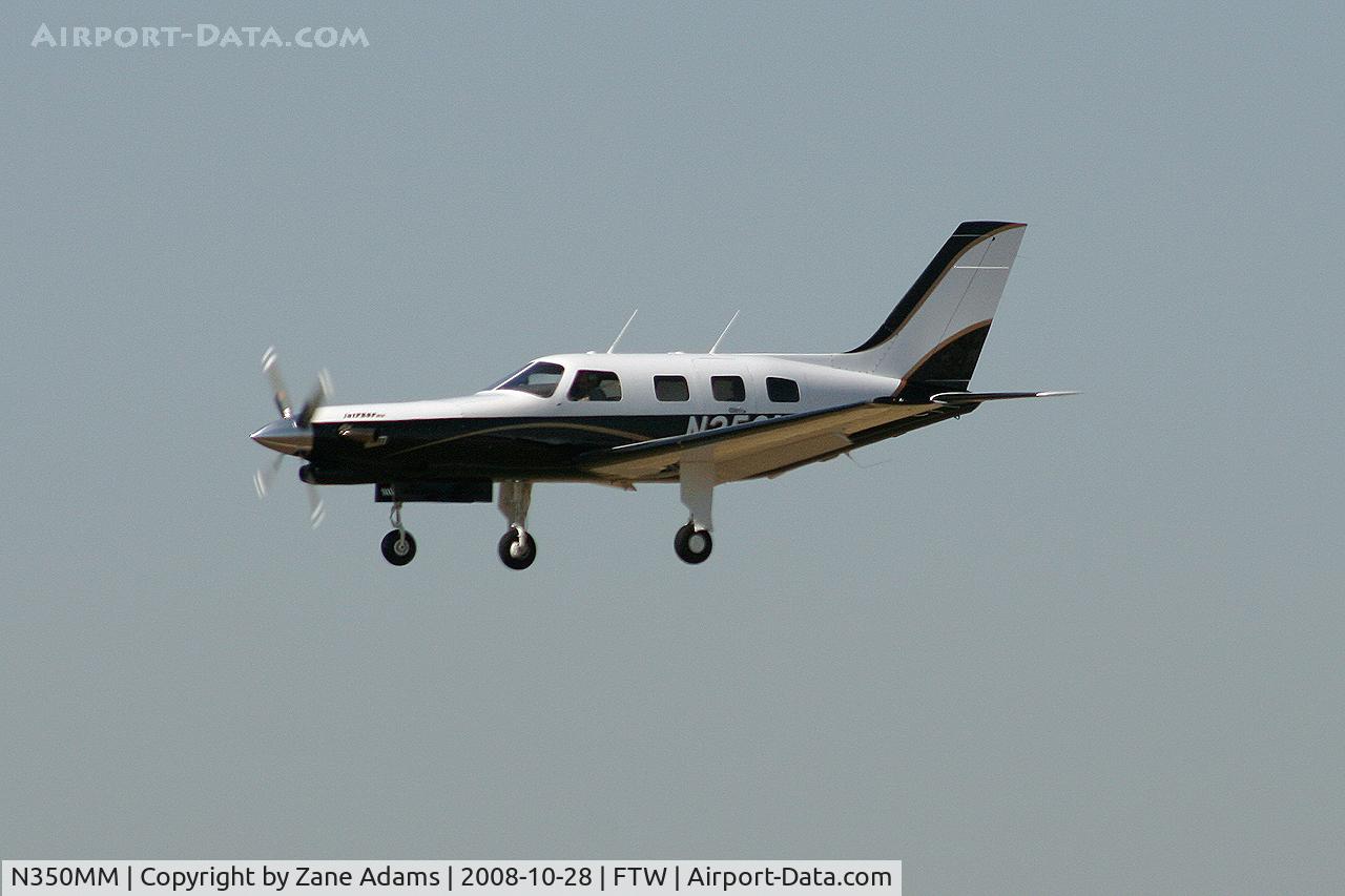 N350MM, 1990 Piper PA-46-350P Malibu Mirage C/N 4622105, At Meacham Field