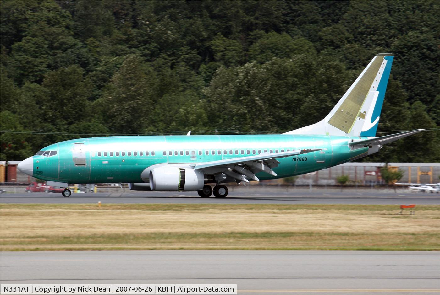 N331AT, 2007 Boeing 737-7BD C/N 33935, Shot as N1786B prior to paint