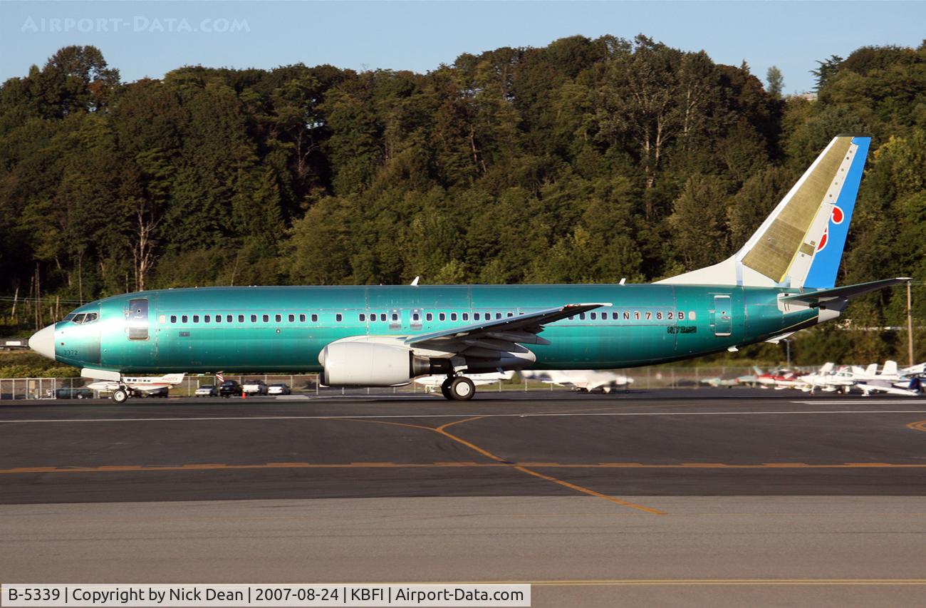 B-5339, 2007 Boeing 737-81B C/N 35380/2372, Arriving from KRNT on the 1st flight