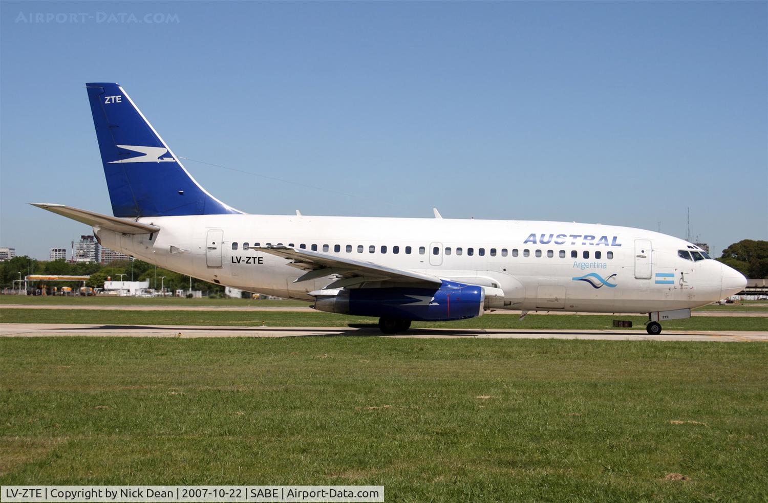 LV-ZTE, 1985 Boeing 737-228 C/N 23349, /