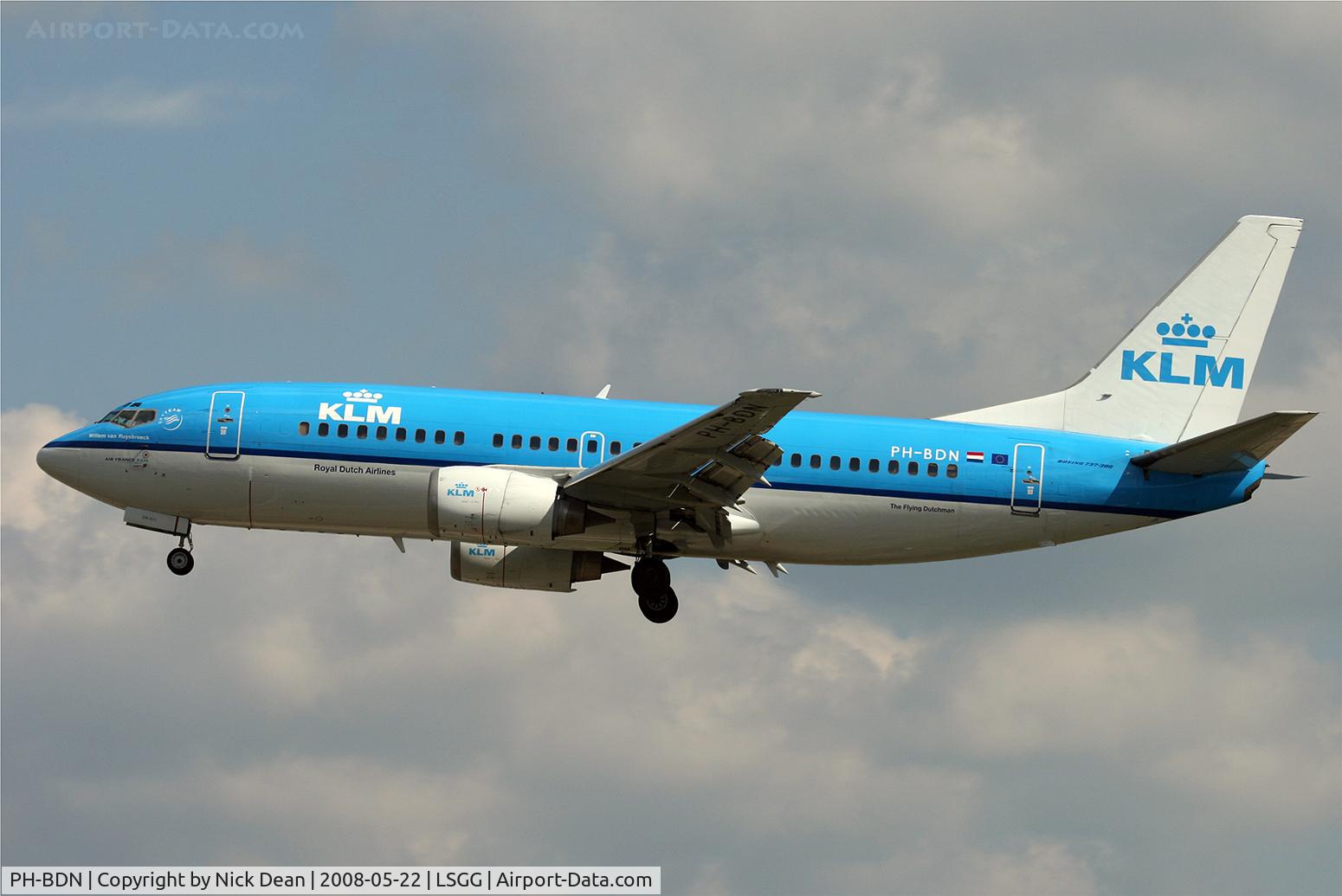 PH-BDN, 1988 Boeing 737-306 C/N 24261, LSGG