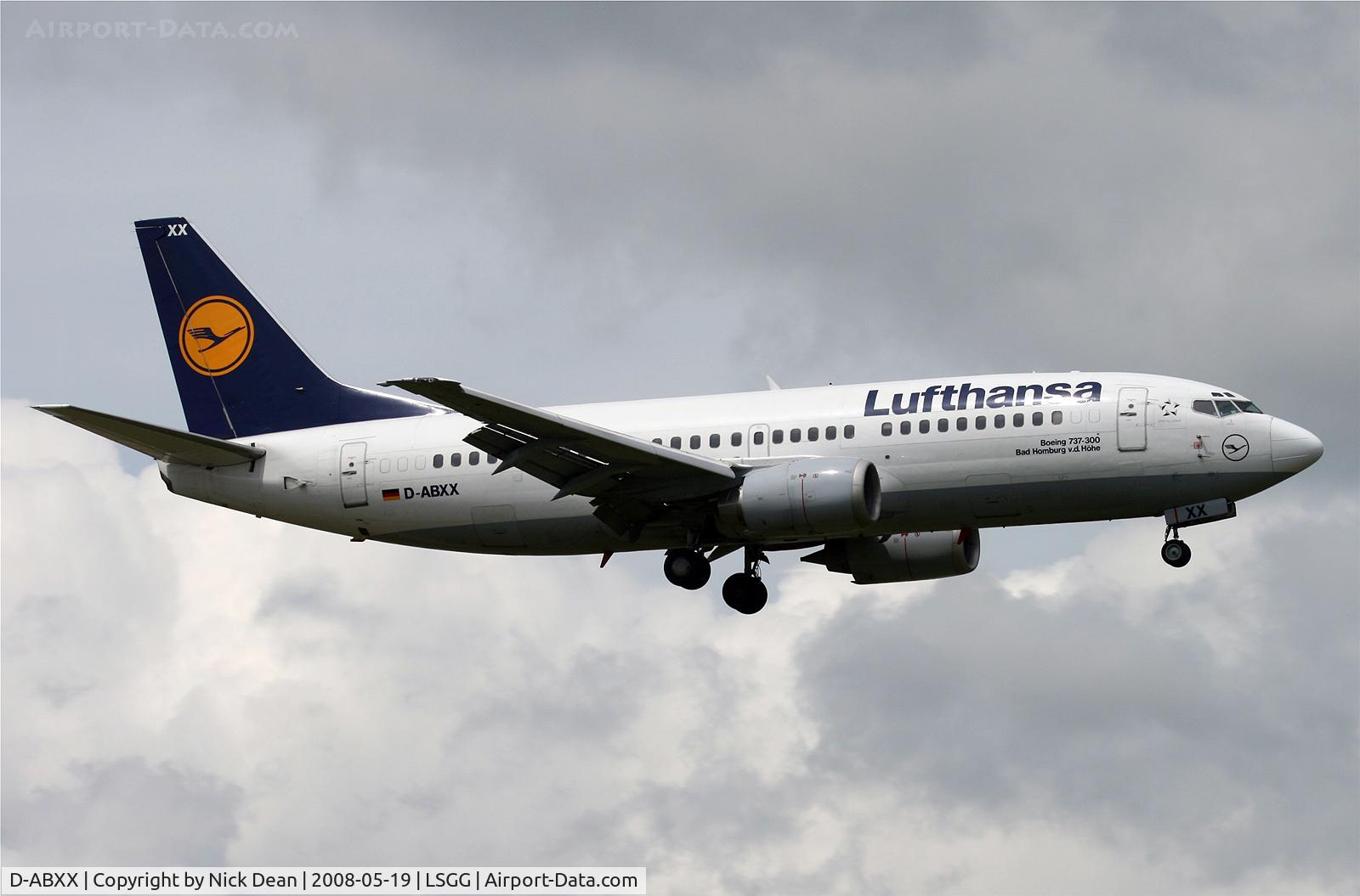 D-ABXX, 1989 Boeing 737-330 C/N 24562, /