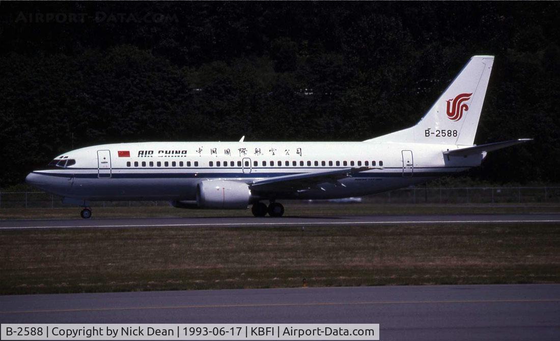B-2588, 1993 Boeing 737-3J6 C/N 25893, /
