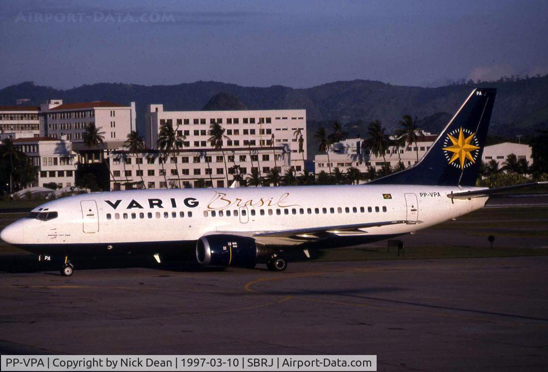 PP-VPA, 1992 Boeing 737-341 C/N 26852/2273, Scanned from a slide