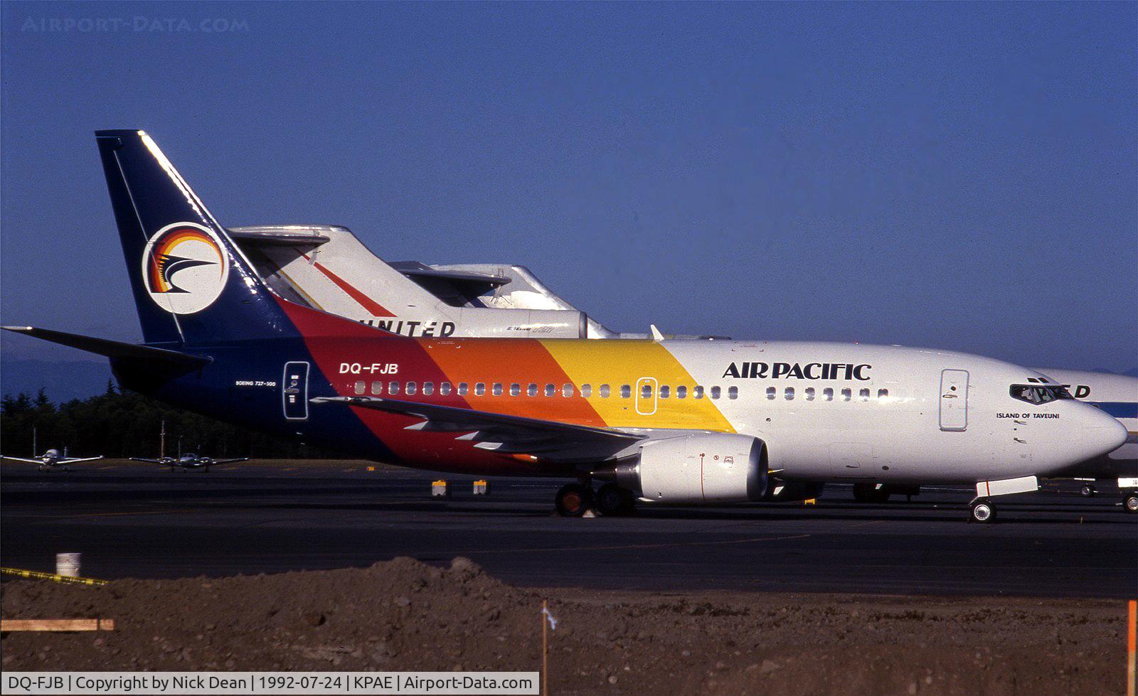 DQ-FJB, 1992 Boeing 737-5Y0 C/N 26067, /